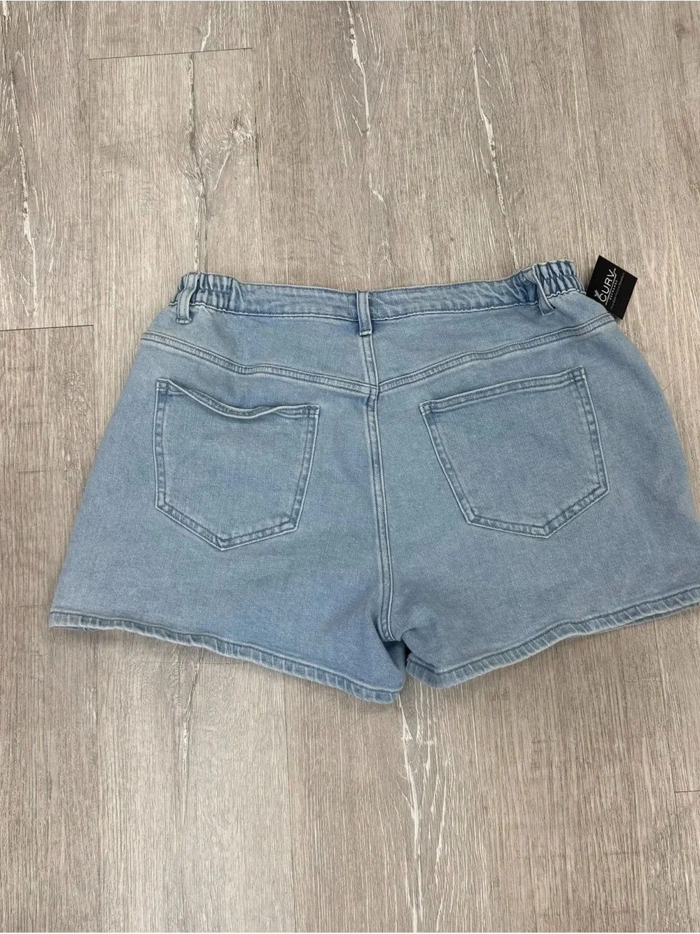Shiny By Nature Light Wash Denim Shorts - Size Large
